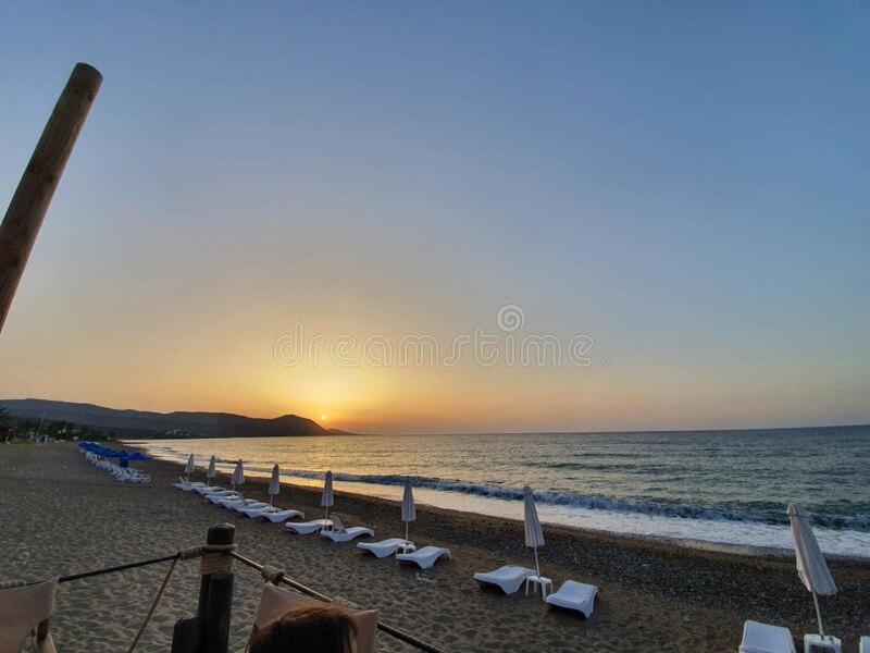 Eros Maisonette In Area Just 700 Meters Or One-minute Drive From Polis Municipal Vakantiehuis